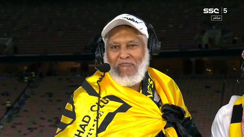 Vby0T8EmRYsPhE B.jpg