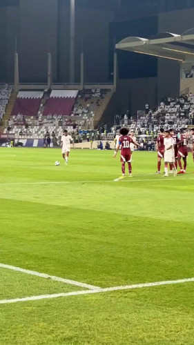 X QryfKjYrCt114I.jpg