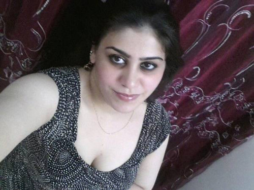 تسريبات البومات نودز مصري من البنات وهما بيفتحوا روب الحمام ويوروا كل حاجة  F9FLdqF