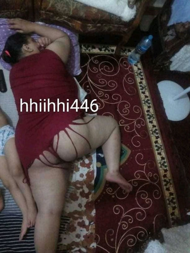 تسريبات البومات نودز مصري من البنات وهما بيفتحوا روب الحمام ويوروا كل حاجة  F9Fs7oP