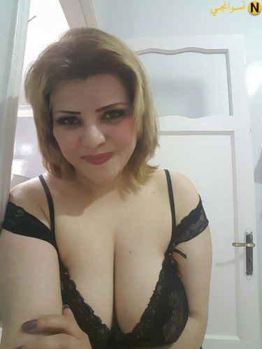 تسريبات البومات نودز مصري من البنات وهما بيفتحوا روب الحمام ويوروا كل حاجة  F9FswiX