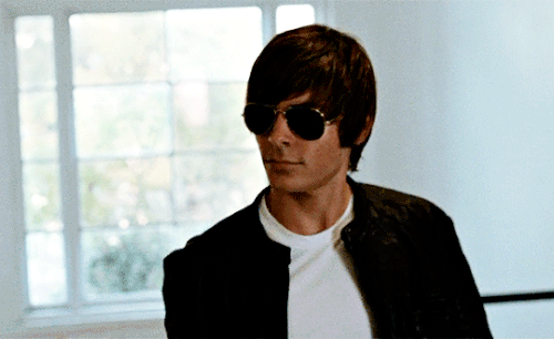 tumblr 79c83a8a8b3f897bd91e73acec7e283a 3b737056 540.gif