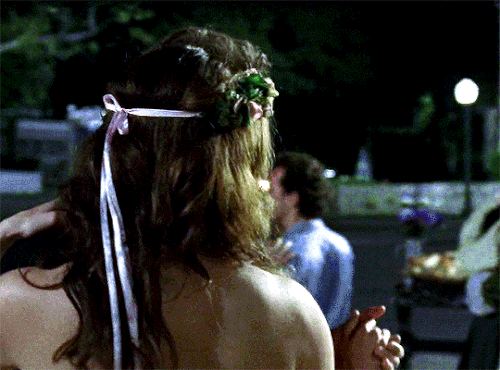tumblr b022da9fc886f7bdfc6be6916c5789e9 825cd5d1 540.gif