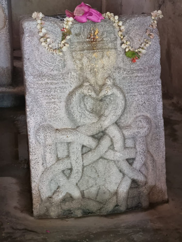 Shri Shrinivasa Madhava Theertaru @ Tambihalli.mp3.jpg