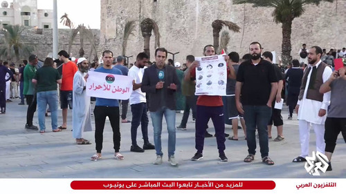 f i3cROb1B9Ntc9q.jpg