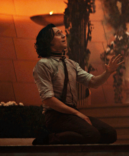 tumblr 65c30d95011d3622ca2e6e6c60edd69c 78a78f42 540.gif