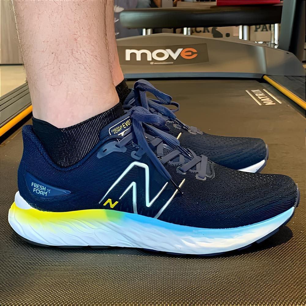 Tênis New Balance Fresh Foam X Evoz V3