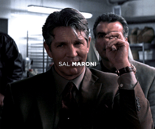tumblr c51fd544fa8465a46eb4f754f90de368 17e5c3f0 540.gif