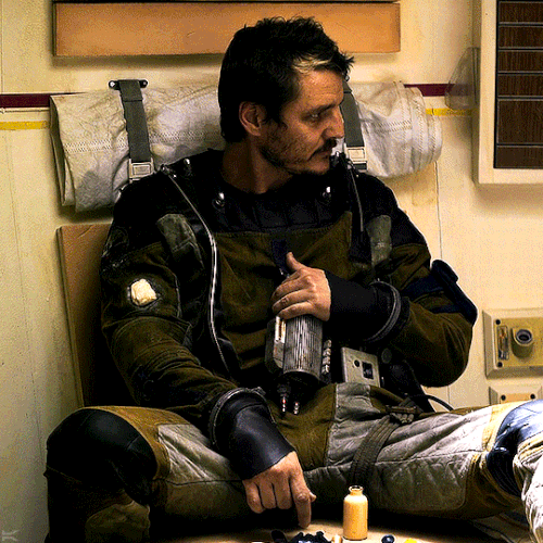 tumblr 2177e0b7a38dde470634c75db8e7265b d4487368 540.gif