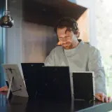 F9mZzMP.th.webp