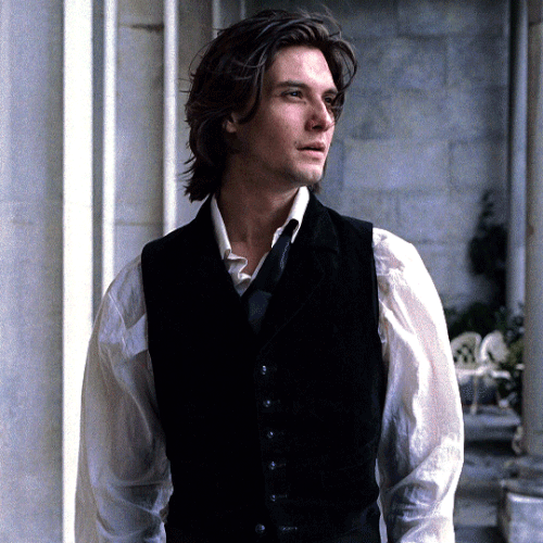 tumblr 0959f78d94cace9a7cbc7905033c13b3 2cbe12a7 540.gif