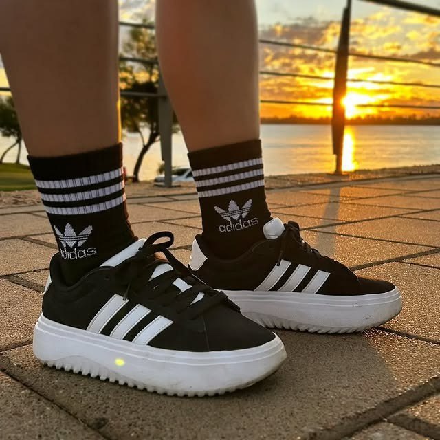 Tênis Adidas Grand Court Platform Suede Feminino – Preto+Branco