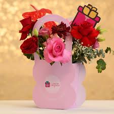 fresh flower wedding Gifts the lakes.jpg