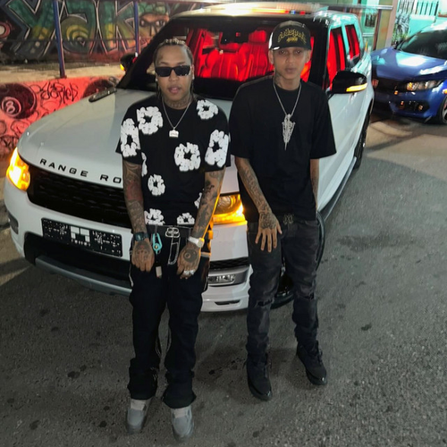 Hasta Abajo Kaly Ocho.png