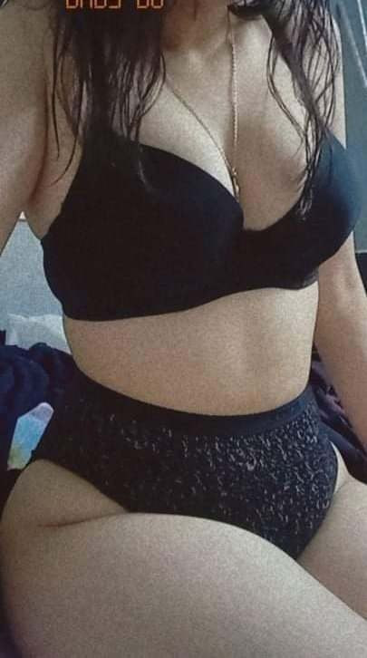 بنوتة هاي كلاس قمر تبعت نودز لحبيبها لكل جسمها باوضاع نار 100 صورة FAqEmN9