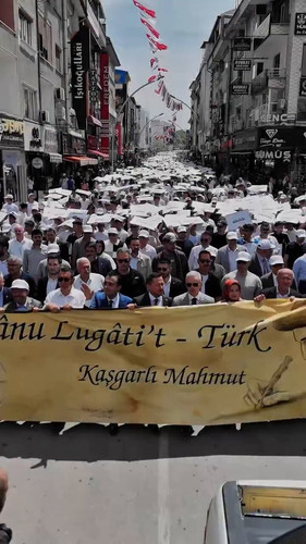 Qg23wcjJbiZ VxBn.jpg