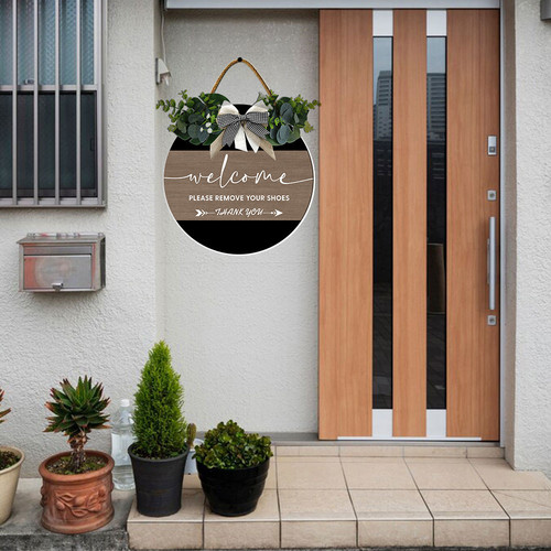 welcome please remove your shoes 002 4.jpg