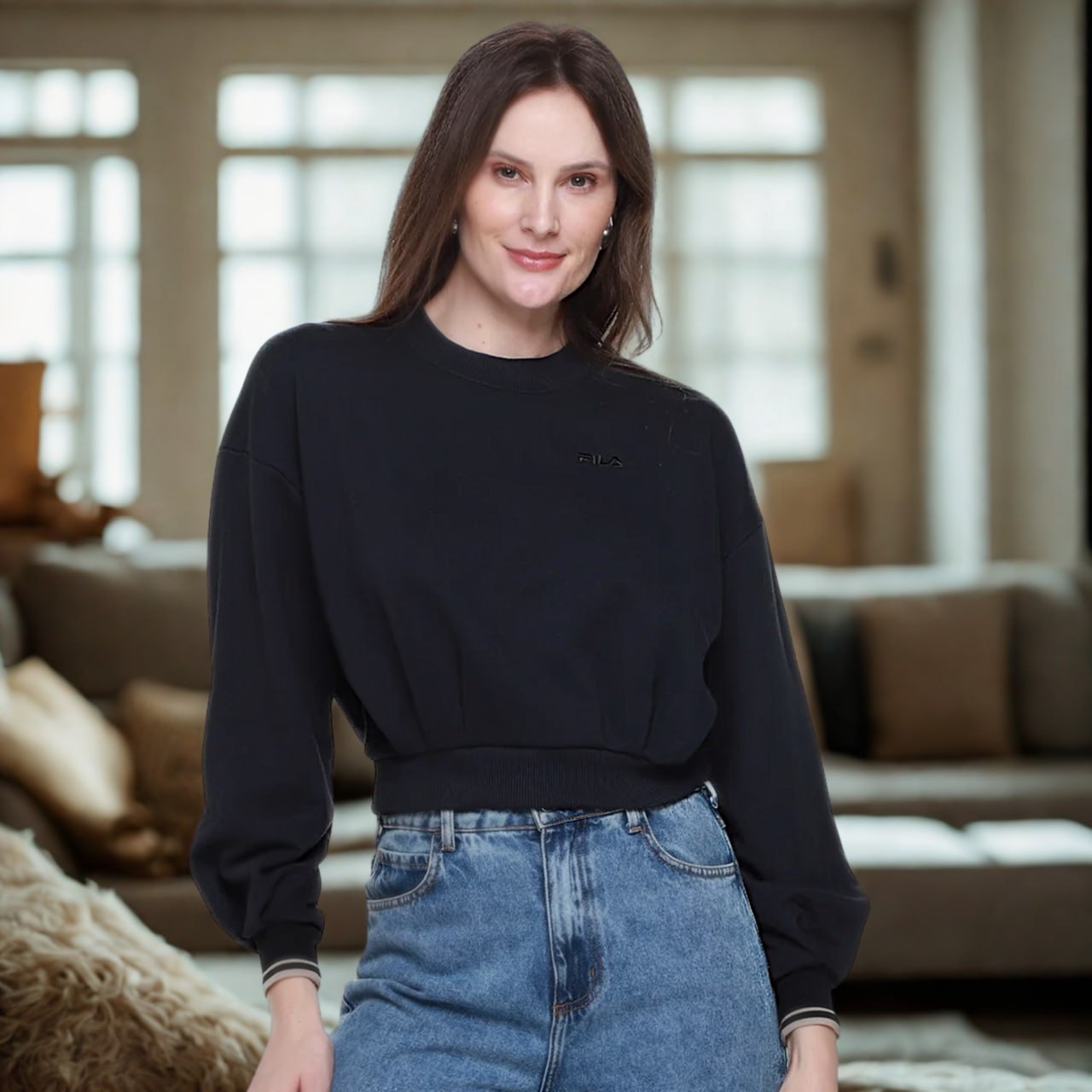 Moletom Fila Cropped Essential II Feminino – Preto