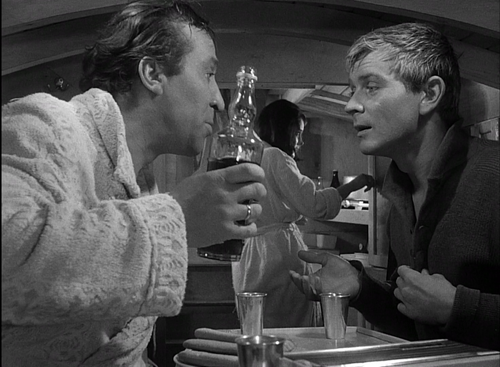 knife.in.the.water.1962.1080p.bluray.x264 usury.mkv 003204886.png