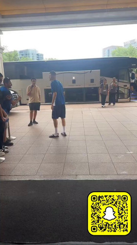 pBHa51ZtKp nUM O.jpg