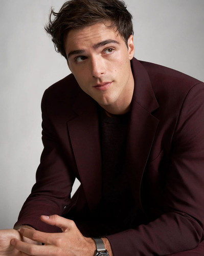 jacob elordi 17078.jpg