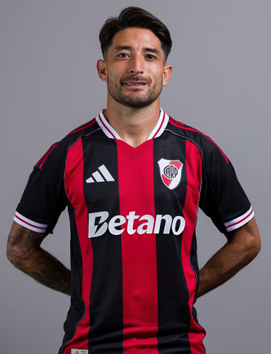 dl.beatsnoop.com final 8lPhEModzi.jpg