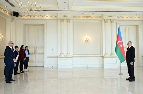 495048325 1063727229228550 8381826034608666583 n.jpg?stp=dst jpg s600x600 tt6& nc cat=105&ccb=1 7& n.jpg