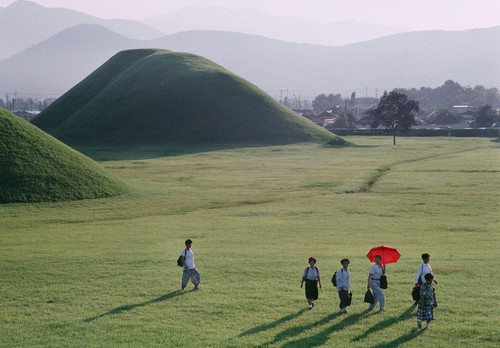 SOUTH KOREA. Kyongju. 1998. Ancient royal tombs.