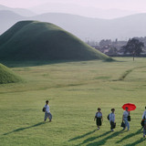 SOUTH KOREA. Kyongju. 1998. Ancient royal tombs.