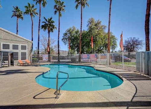 00V0V jL7H1z1cLPj 08I06i 600x450.jpg