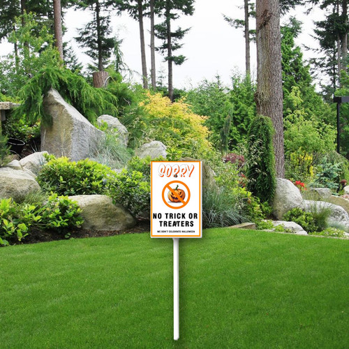 sorry no trick or treaters here 002 4.jpg