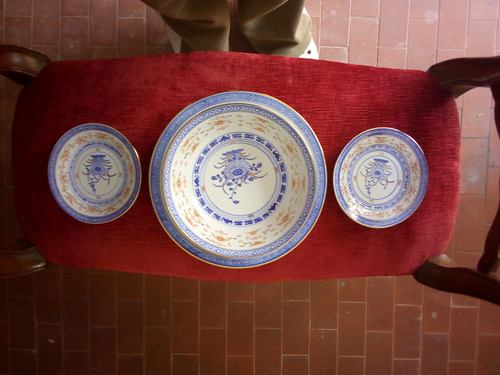 due piattini e due piatti da portata (1).jpg