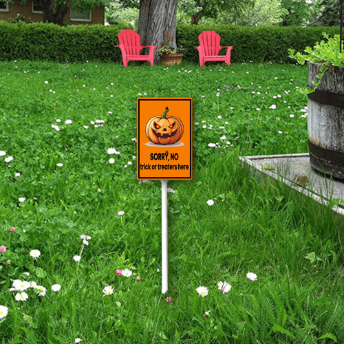 sorry no trick or treaters here 001 1.jpg
