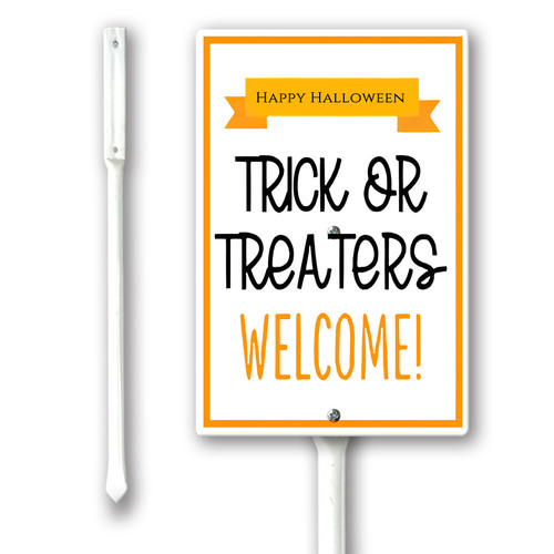 happy halloween trick or treaters welcome.jpg