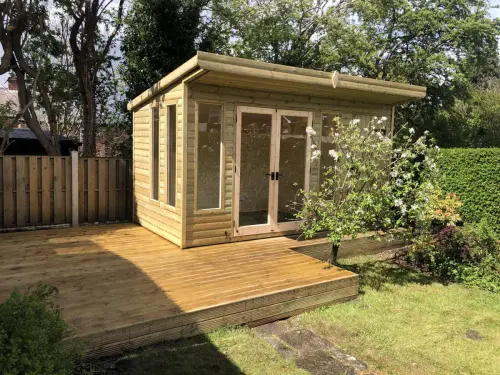 Garden Bar: Entertain Outdoors in Style.webp