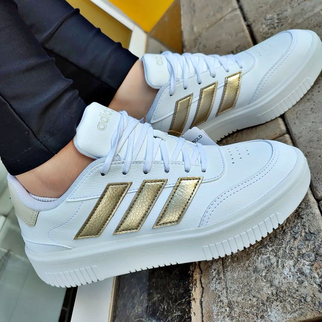 Tênis Adidas Courtblock Bold Feminino – Branco+dourado