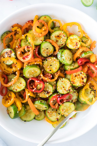 cucumber pepper salad 1 4.jpg