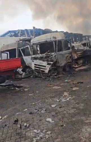 53ADC3B5 5B23 405F A092 649F14B9E254.jpg