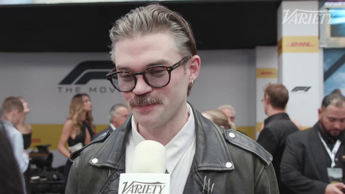 l uMGU3jwFeLaYMx.jpg