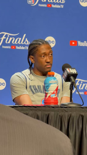 U2LspOhXlA imE07.jpg