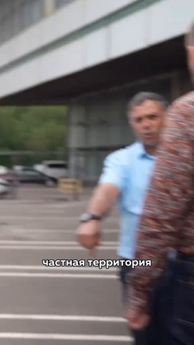 vyFn30 VYlE26pdX.jpg