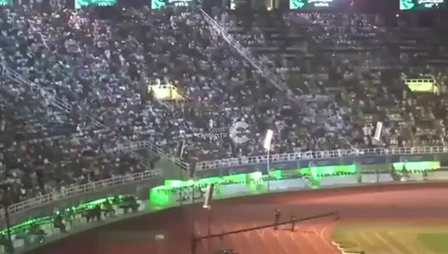 VaKdLq6iOIxfR1QB.jpg