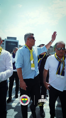 fc1vDASgR4AamBK8.jpg
