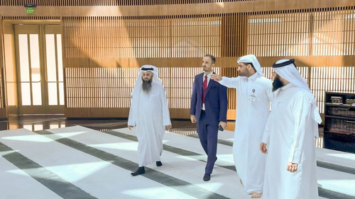 GyVa9vda8AAJ8Jt.jpg