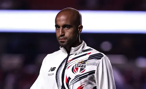 Lucas Moura pode surpreender e voltar como titular no São Paulo contra o Sport