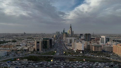 Kr kiGQJPEZza2uj.jpg