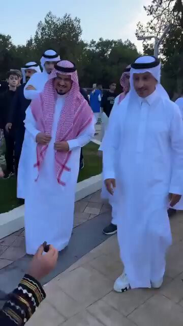 jQI6 zUMQzDiW dz.jpg