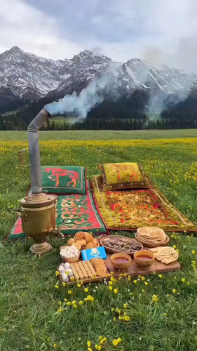 Rn ZLTIgq0oy Zon.jpg