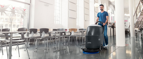 N213 0057 SC430 2025 Tile 1920x798px Front V1 TR TR PROOF1.jpg