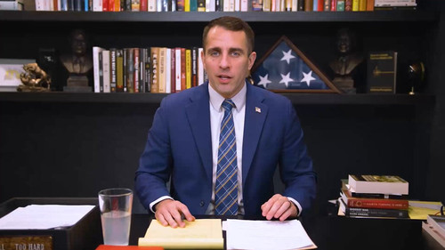 kJY37V rEnN2MAOe.jpg